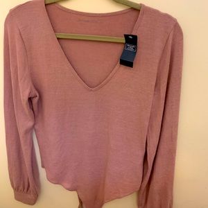 Brand new v neck A&F knit bodysuit. Size large